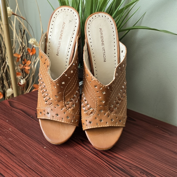 Adrienne Vittadini Wedge sandals sz 8 - Picture 5 of 6